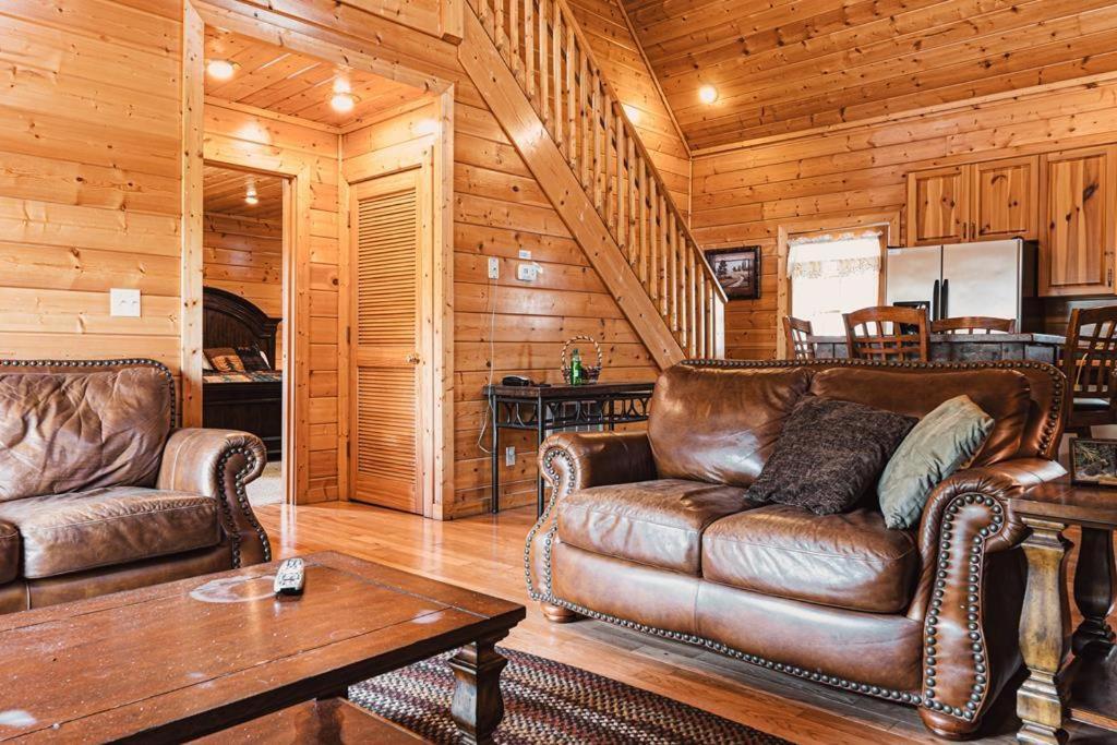 Bear'S Lair Villa Gatlinburg Exterior photo