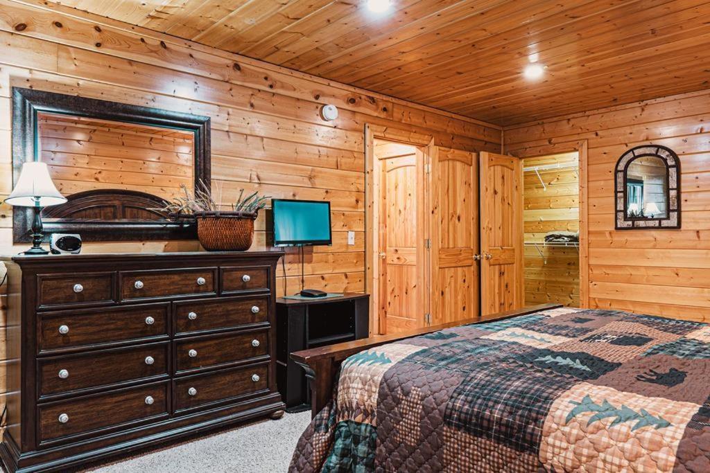 Bear'S Lair Villa Gatlinburg Exterior photo